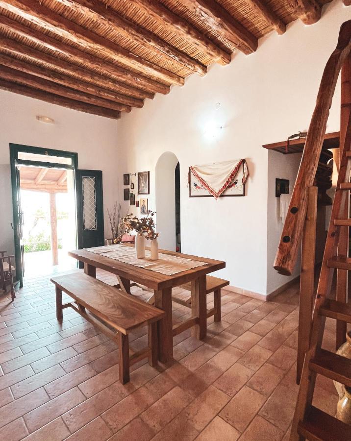Batu Vacation House Monolithos  Экстерьер фото