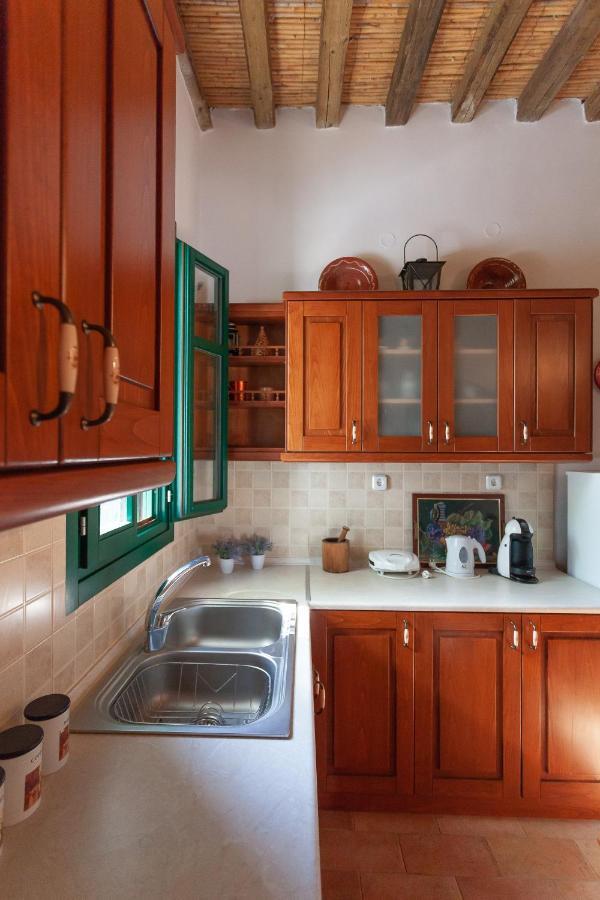 Batu Vacation House Monolithos  Экстерьер фото