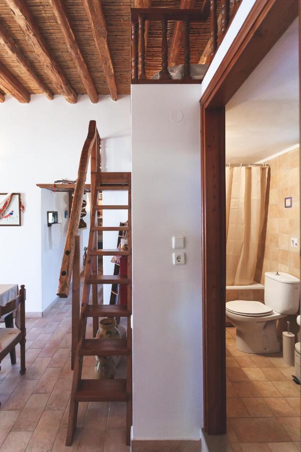 Batu Vacation House Monolithos  Экстерьер фото