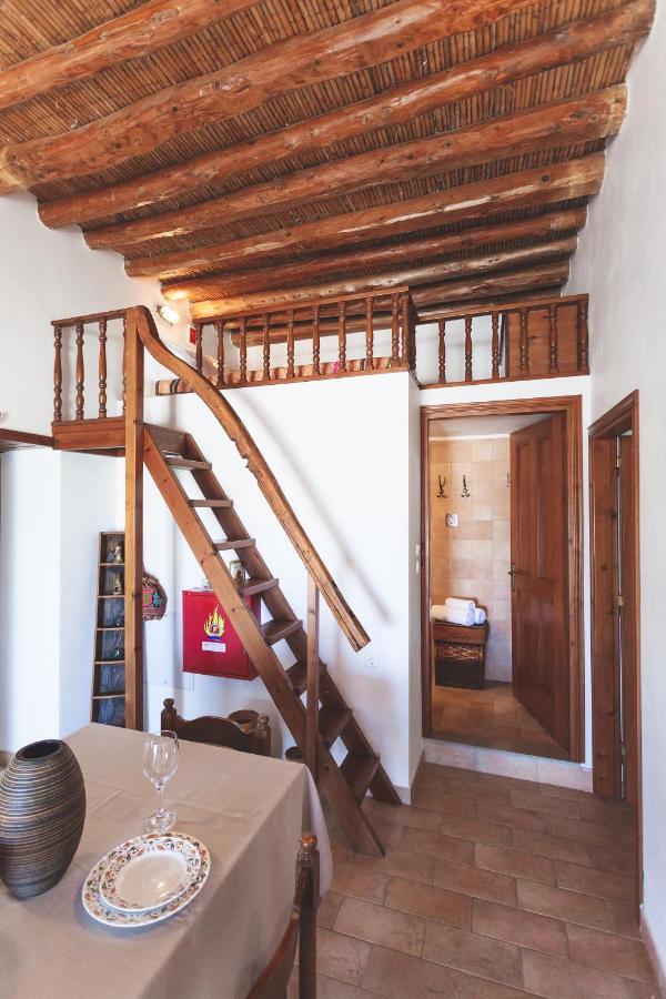 Batu Vacation House Monolithos  Экстерьер фото