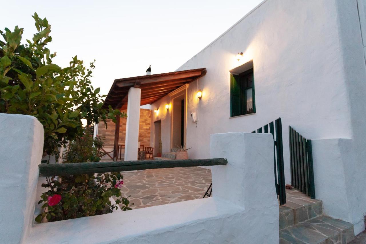 Batu Vacation House Monolithos  Экстерьер фото