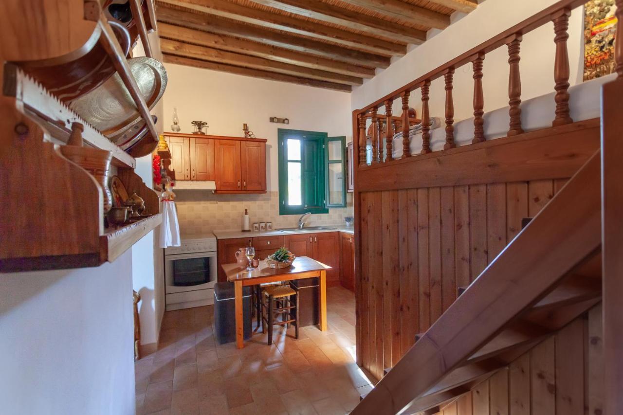 Batu Vacation House Monolithos  Экстерьер фото